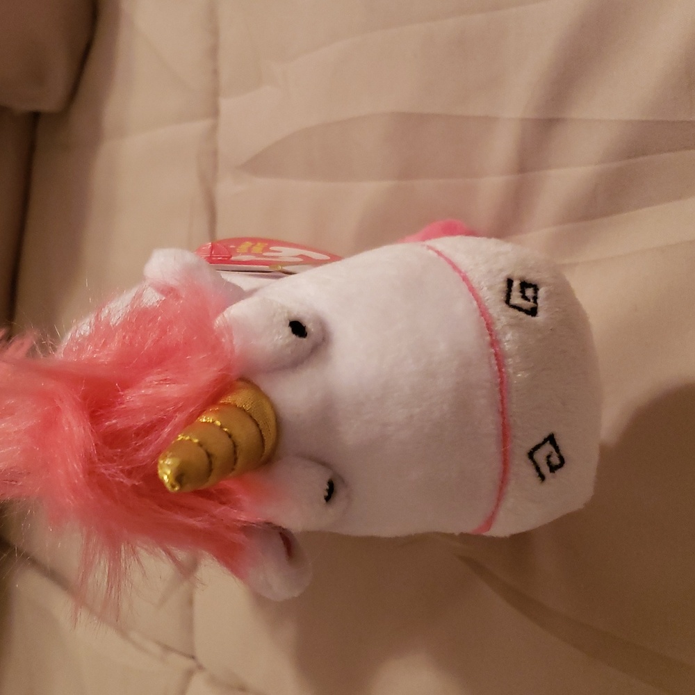 Ty Fluffy The Unicorn 6" Despicable Me 3 Original Beanie Babies Collection NWT - Picture 3 of 7
